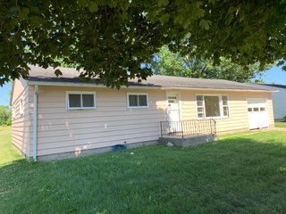 Tract 1 - 139 Westlawn Dr. - Rental Property in Adams County, IN - REAL ESTATE AUCTION - 3 INVESTMENT PROPERTIES IN ADAMS COUNTY, INDIANA